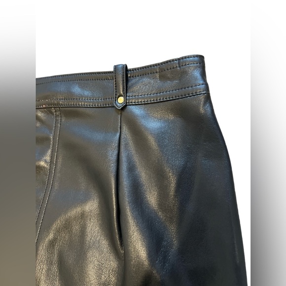 GUESS Black size 2 Buttery Soft Vegan Leather Skirt w/ full length front zipper - Picture 6 of 6